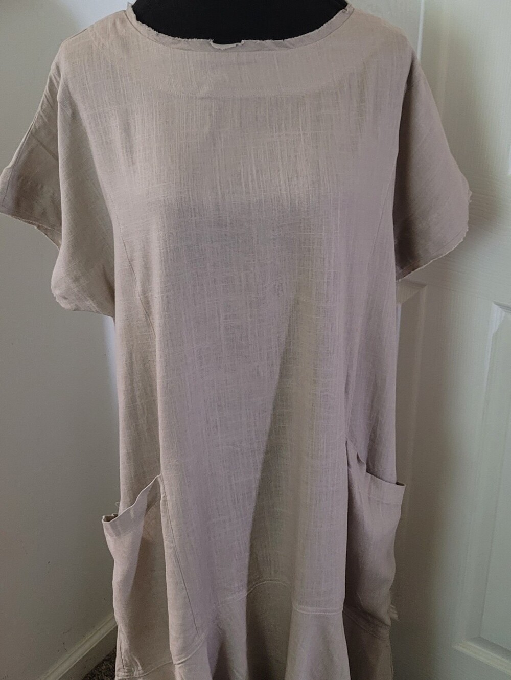 Easel Light Beige Relaxed Dress with Front Pockets Beachcore Flowy Linen